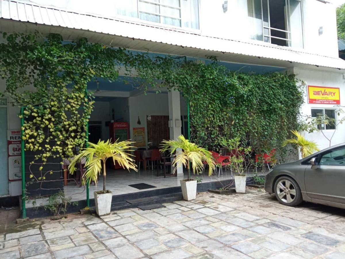Bevary City Hotel Anuradhapura Exterior photo