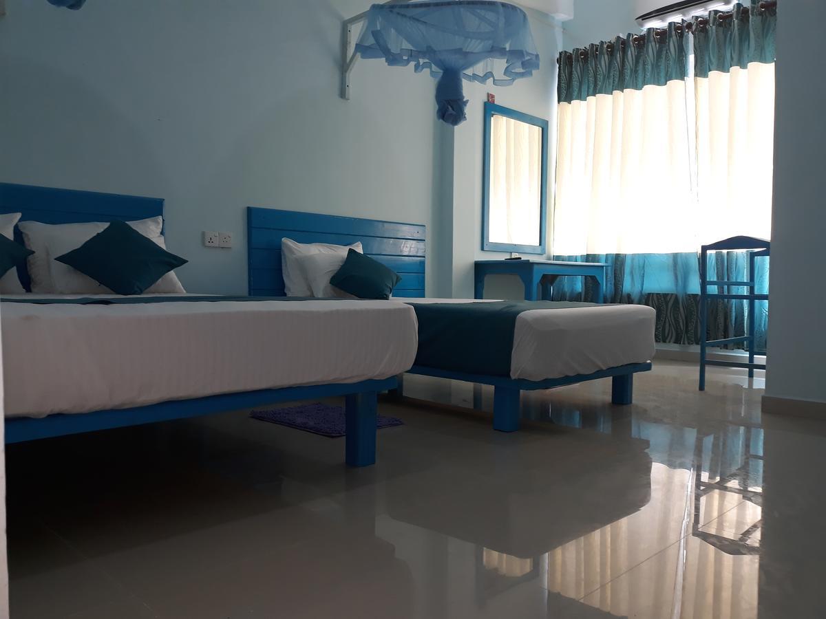 Bevary City Hotel Anuradhapura Exterior photo